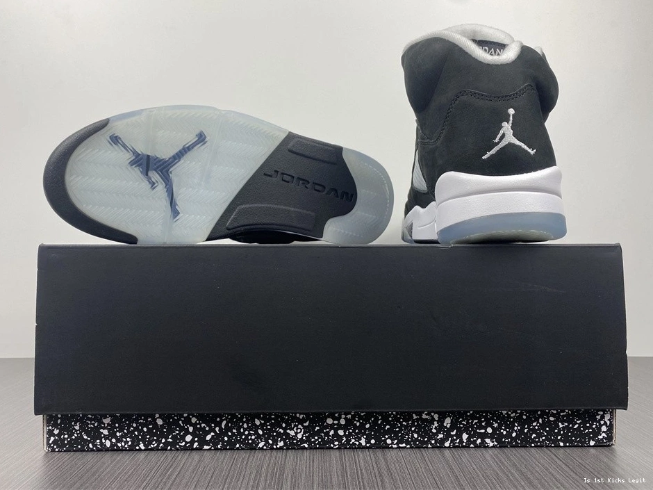 'Oreo' 011 - 2021 CT4838 Air Jordan Jordan Air - 5 Retro 0416